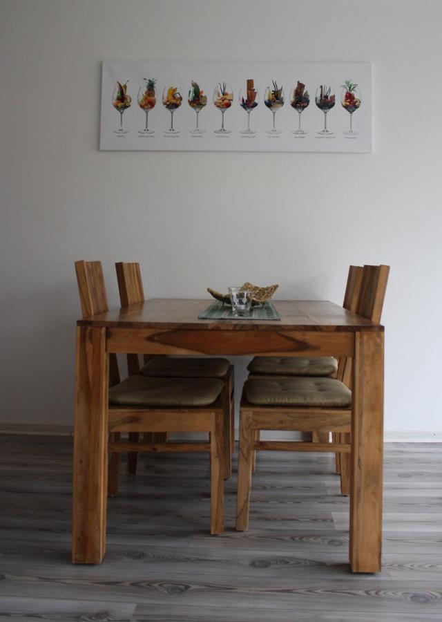 Ferienwohnung im Paradiesgarten Deidesheim Bagian luar foto